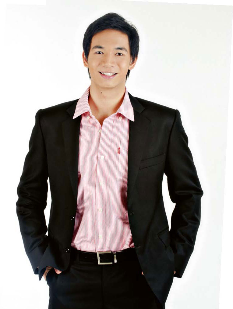 Chris Tiu Plays It Forward Moneysense Personal Finance Magazine Of The Philippines